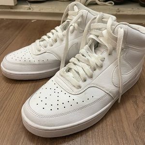 Nike White Court Vision Size 8